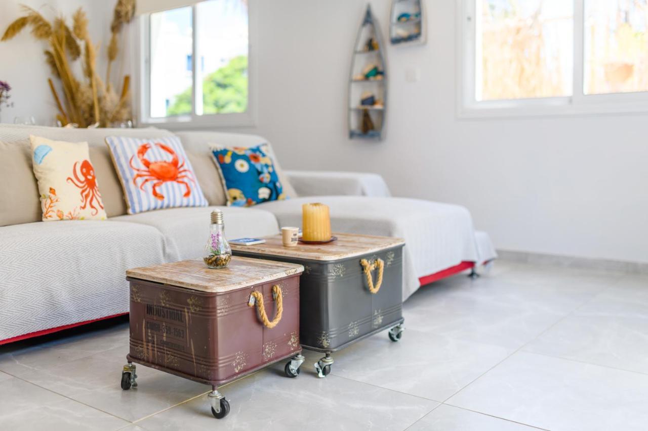 Villa Lela Serena By Ezoria Villas Protaras Extérieur photo