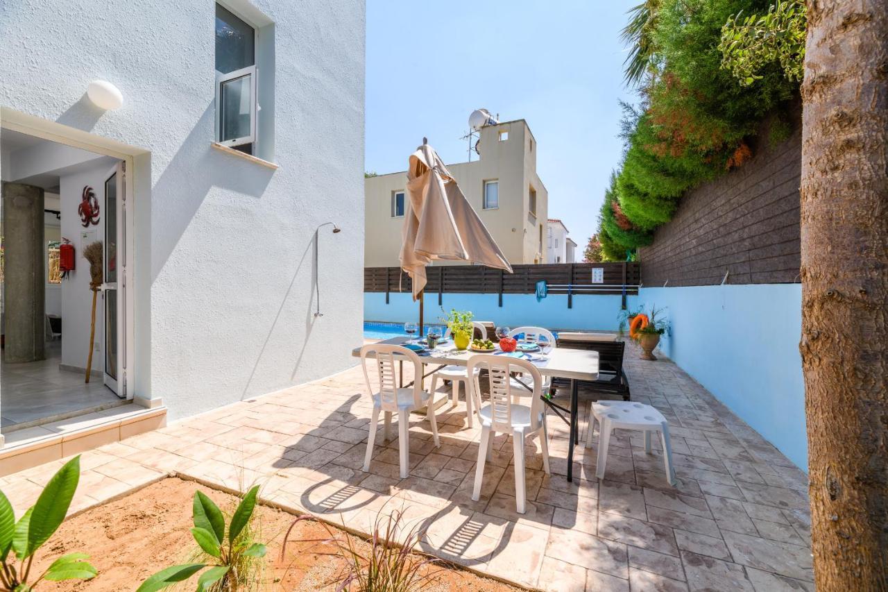 Villa Lela Serena By Ezoria Villas Protaras Extérieur photo