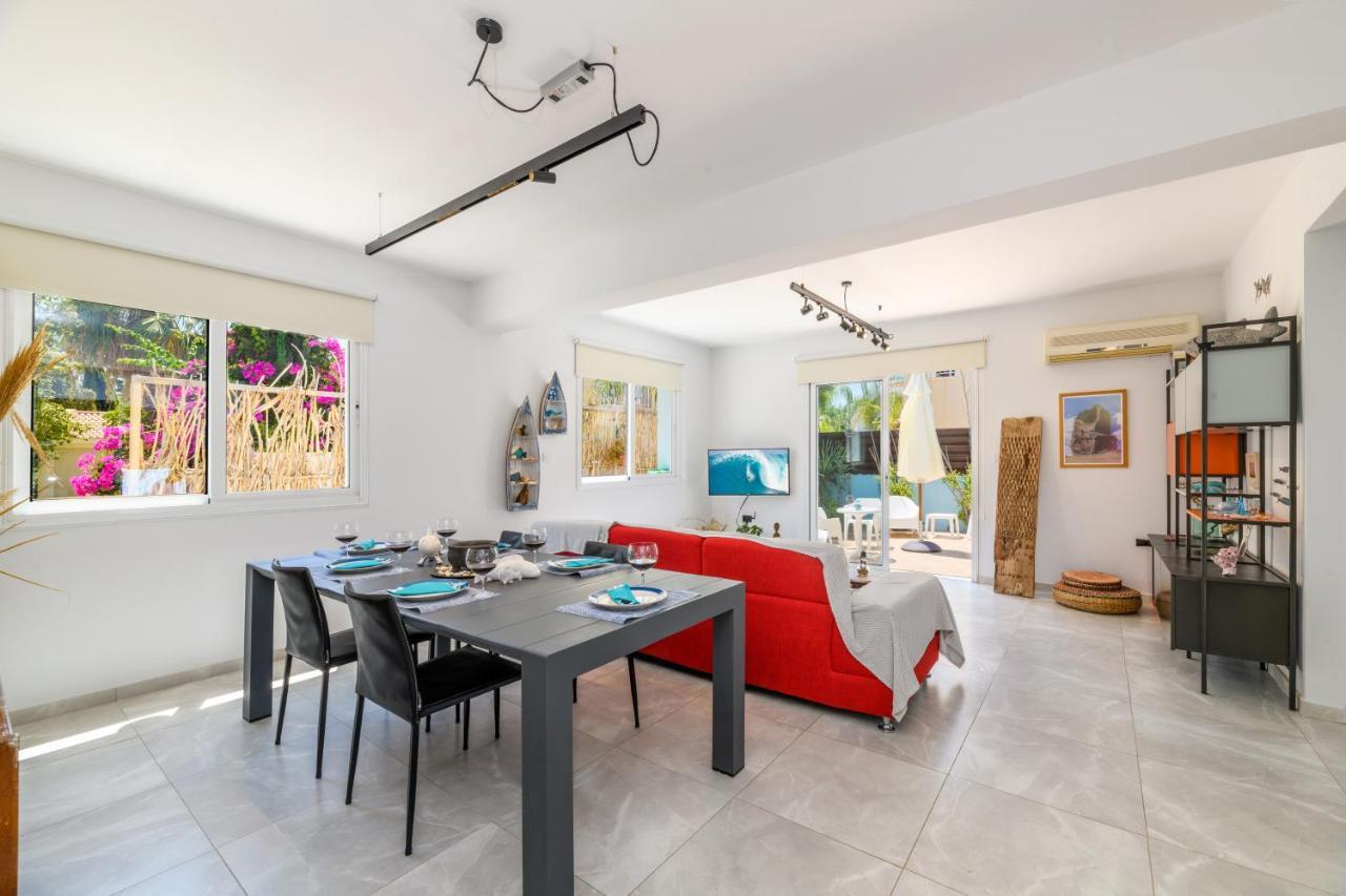Villa Lela Serena By Ezoria Villas Protaras Extérieur photo