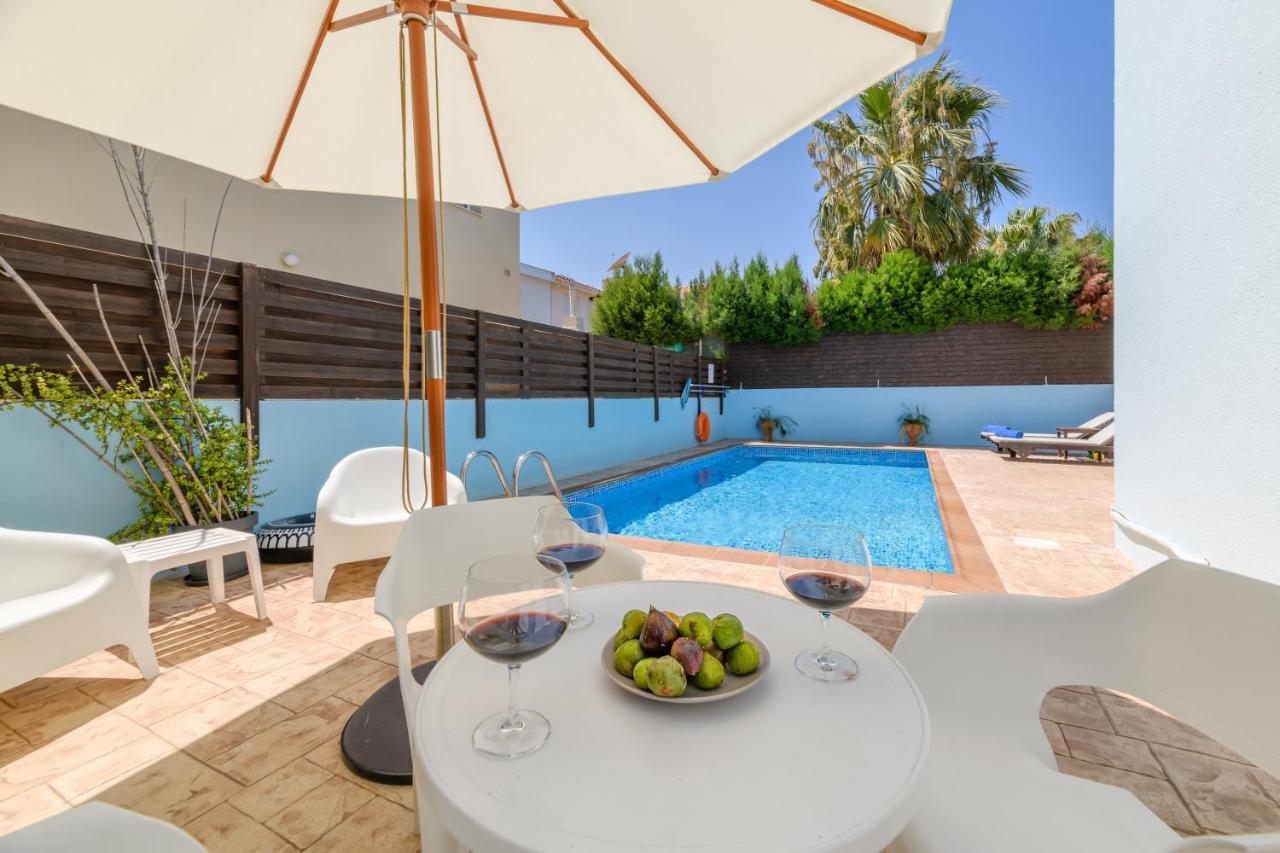 Villa Lela Serena By Ezoria Villas Protaras Extérieur photo
