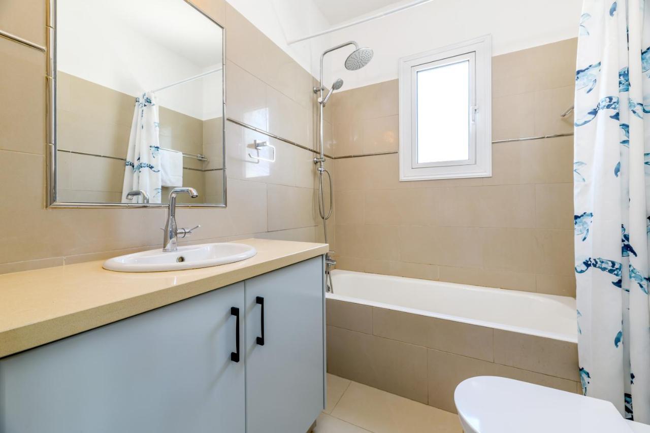Villa Lela Serena By Ezoria Villas Protaras Extérieur photo